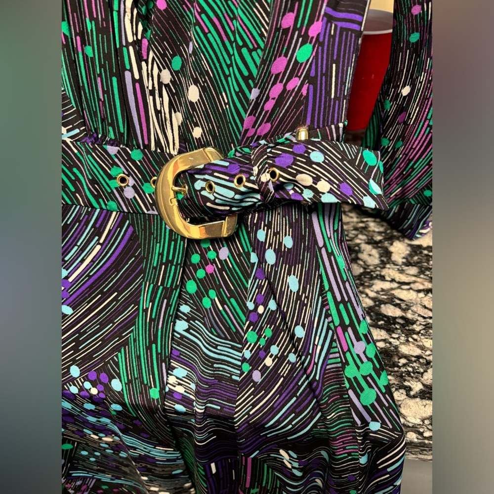 Cache wrap dress - Picture 4 of 5